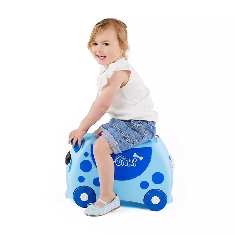 Ride-on suitcase for kids Trunki The Blue Dog